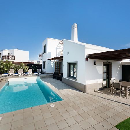 Camelot Holiday Homes By Livvo Playa Blanca  Ngoại thất bức ảnh