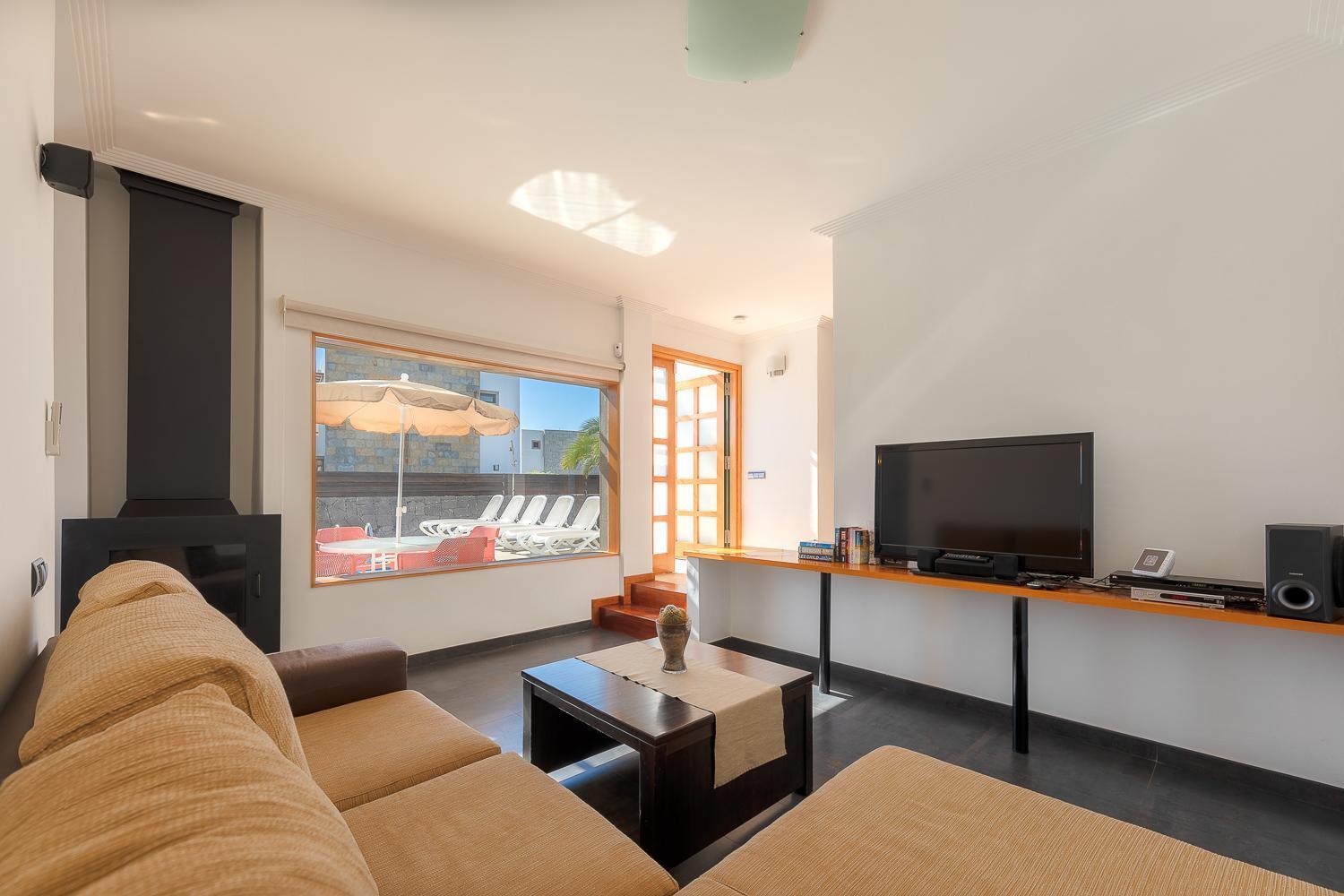 Camelot Holiday Homes By Livvo Playa Blanca  Ngoại thất bức ảnh