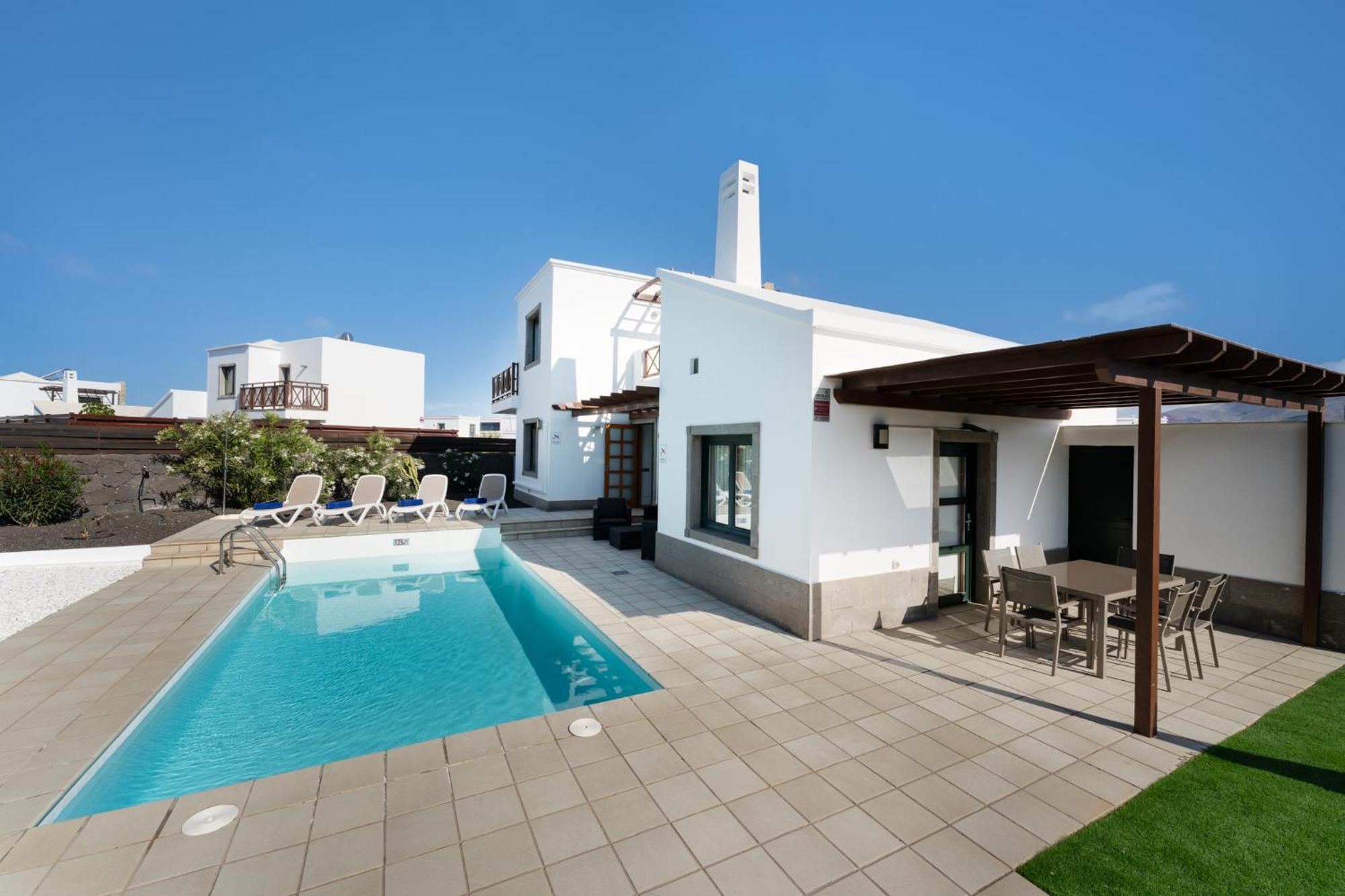 Camelot Holiday Homes By Livvo Playa Blanca  Ngoại thất bức ảnh