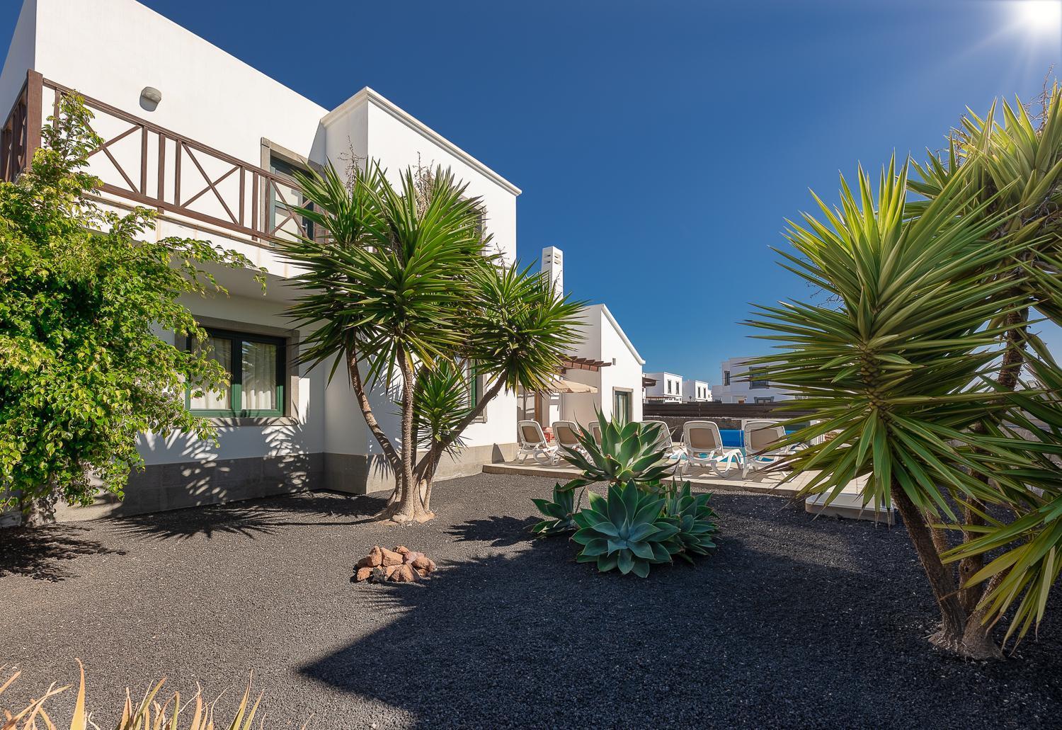 Camelot Holiday Homes By Livvo Playa Blanca  Ngoại thất bức ảnh